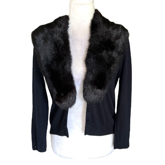 Vintage City Fur Company Black Genuine Fur Collared Cropped Knit Cardigan - M - Picture 2 of 14